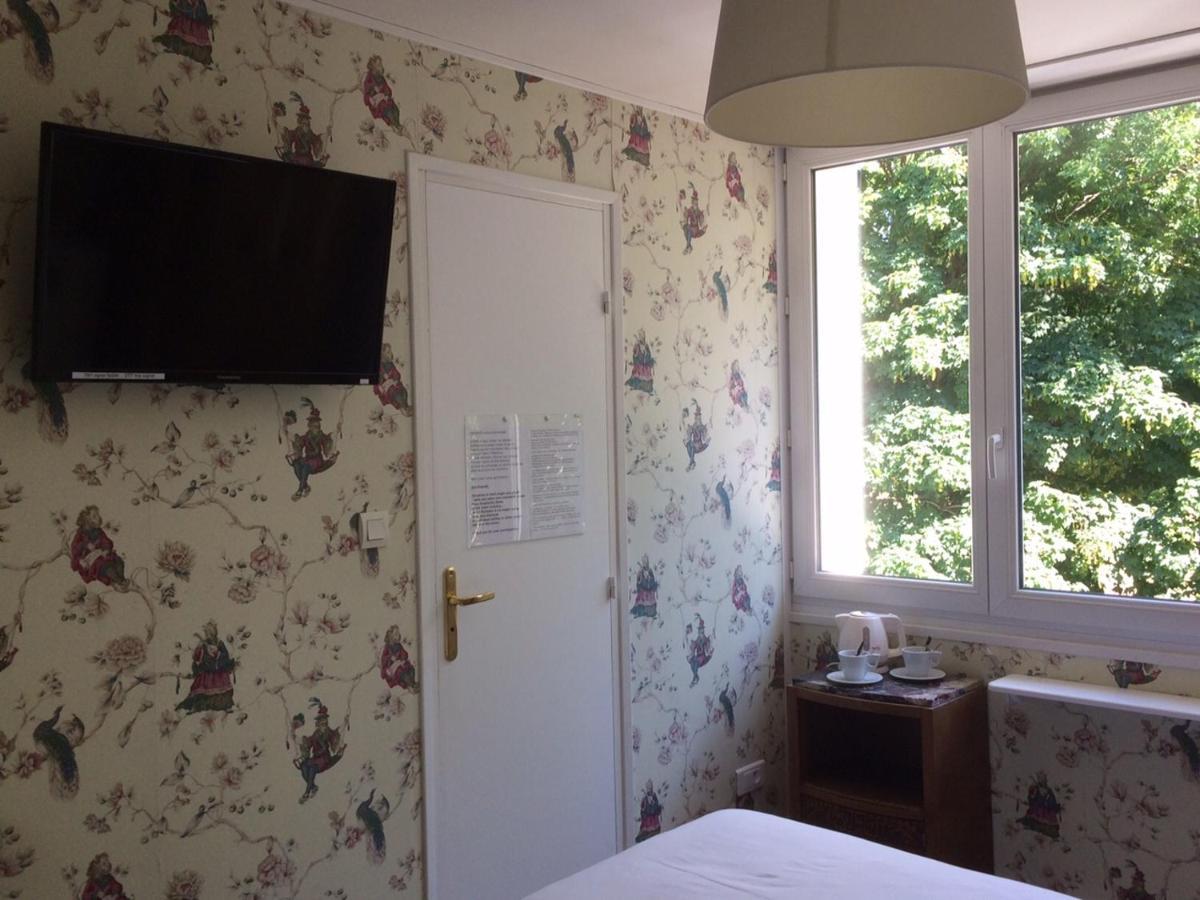 Hotel Richelieu Calais Exterior photo