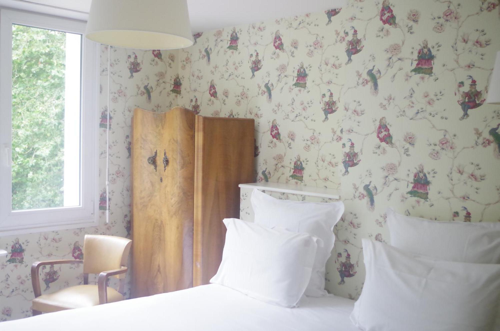 Hotel Richelieu Calais Exterior photo